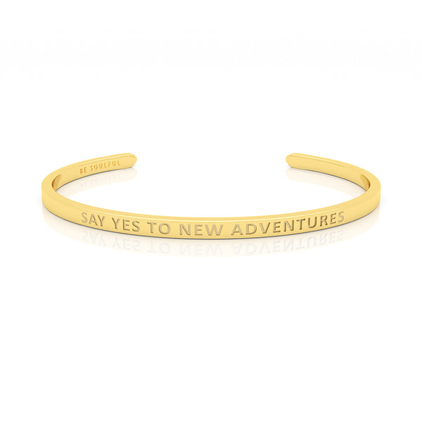 Say yes to new Adventures Armband mit Gravur [Blind] Gold